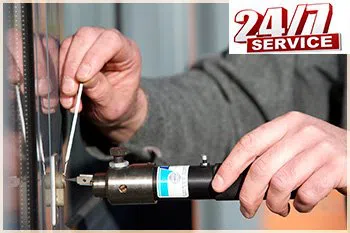 Elite Locksmith Services Jackson Heights, NY 718-673-6783 Elite Locksmith Services Jackson Heights, NY 718-673-6783 - 15-24-hour-locksmith